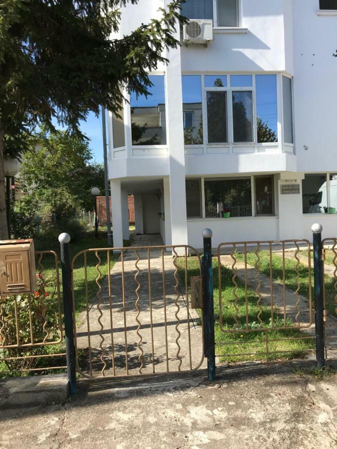 Milena'S House Ξενοδοχείο Μπουργκάς Εξωτερικό φωτογραφία