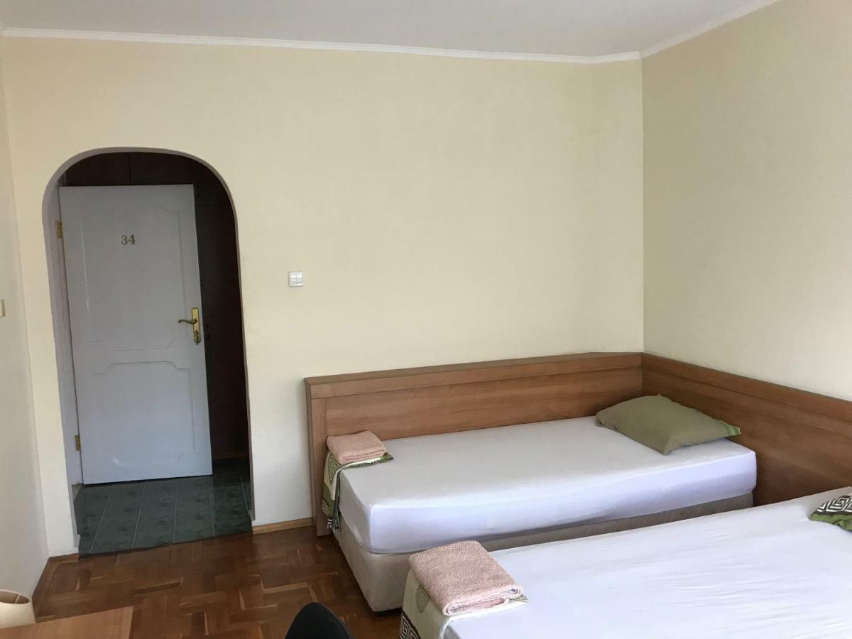 Milena'S House Ξενοδοχείο Μπουργκάς Εξωτερικό φωτογραφία