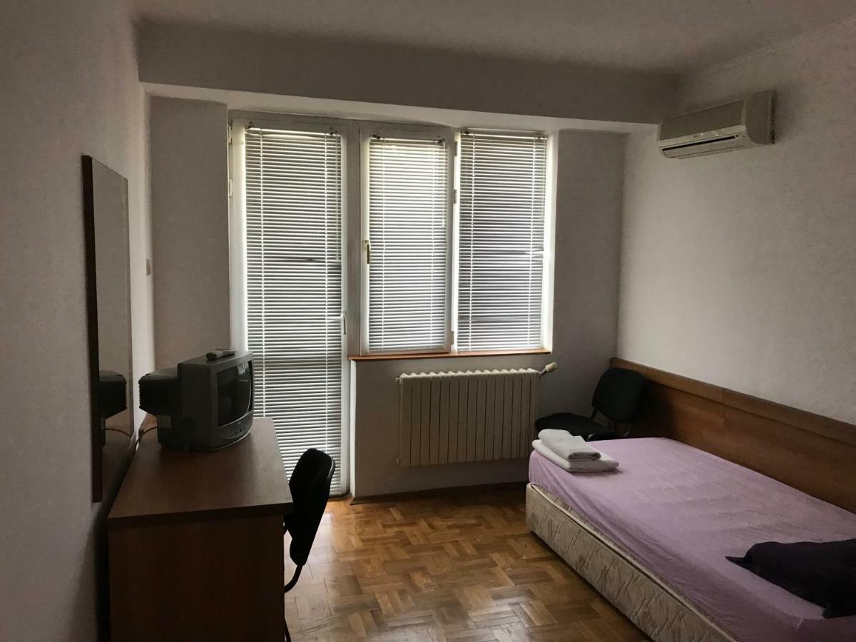Milena'S House Ξενοδοχείο Μπουργκάς Εξωτερικό φωτογραφία